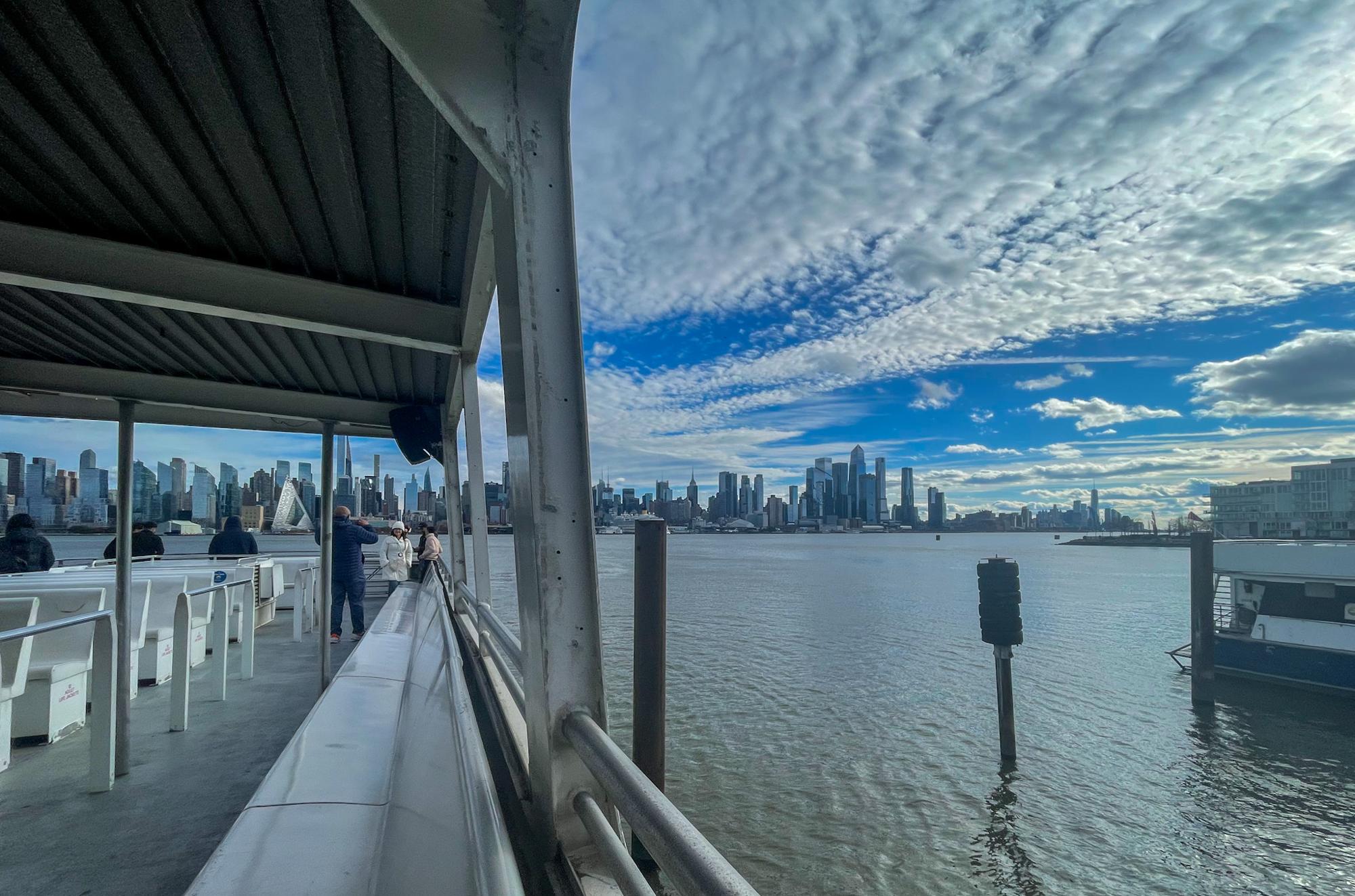 View from the ferry of Manhattan skyline